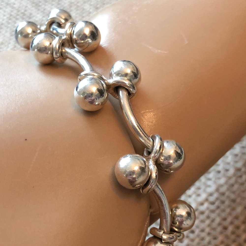 Silpada Sterling DNA Ball Barbell Toggle Bracelet - Picture 4 of 5